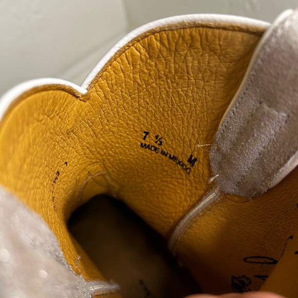 Silver Metallic Macie Bean Western Cowgirl Boots (Size 7.5) - Picture 3 of 7